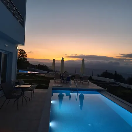 Kandania Paradise 3*